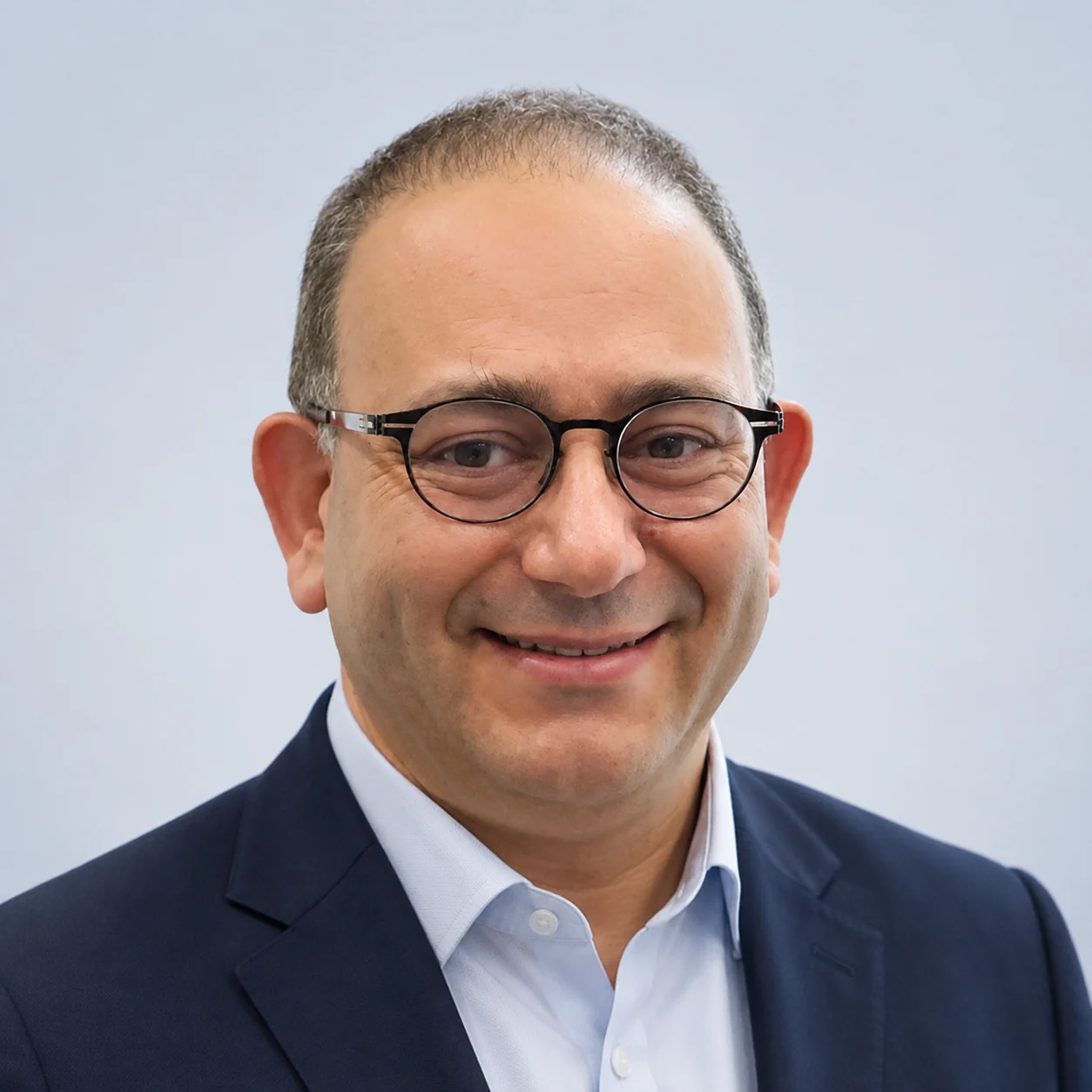 Portrait of Dr Benj Tarsh